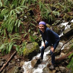 Meet your Posher, Lauren